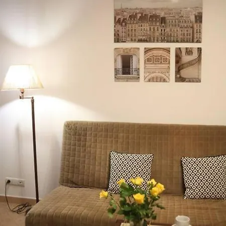 Lägenhet Poznanska 24, Comfort-plus Apartment, Centrum *