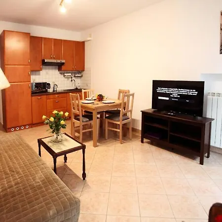 Poznanska 24, Comfort-plus Apartment, Centrum